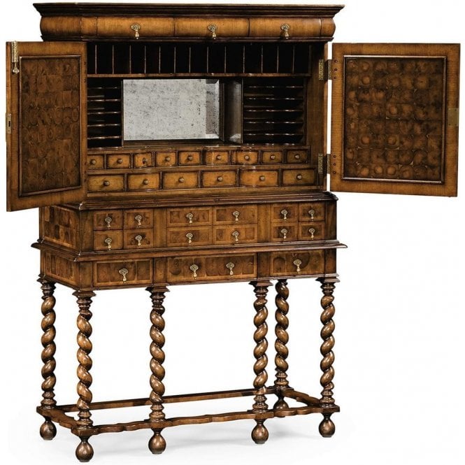William & Mary Walnut & Oyster Secrétaire Cabinet